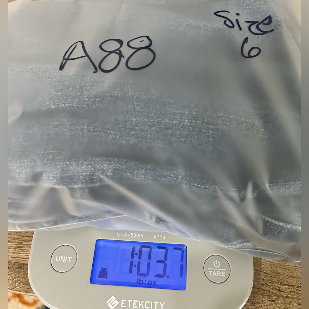 Liverpool Los Angeles The Cropped Flare Dark Wash Jean Size 6/28 - Picture 12 of 12